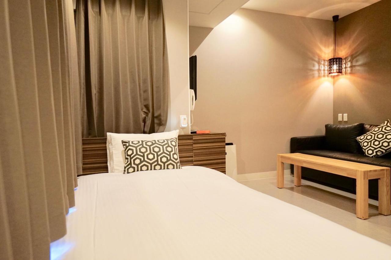 Hotel 88 Shinsaibashi Osaka Dış mekan fotoğraf
